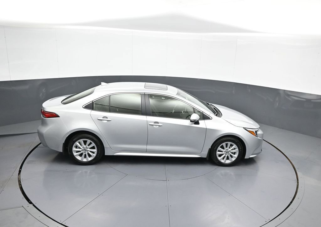 Certified 2025 Toyota Corolla XLE image 36
