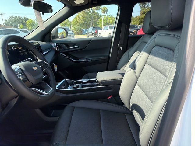 New 2027 Chevrolet Equinox LT w/ Convenience Package II FWD image 19