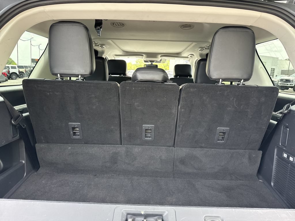 Used 2025 Ford Expedition Platinum AWD/4WD image 18