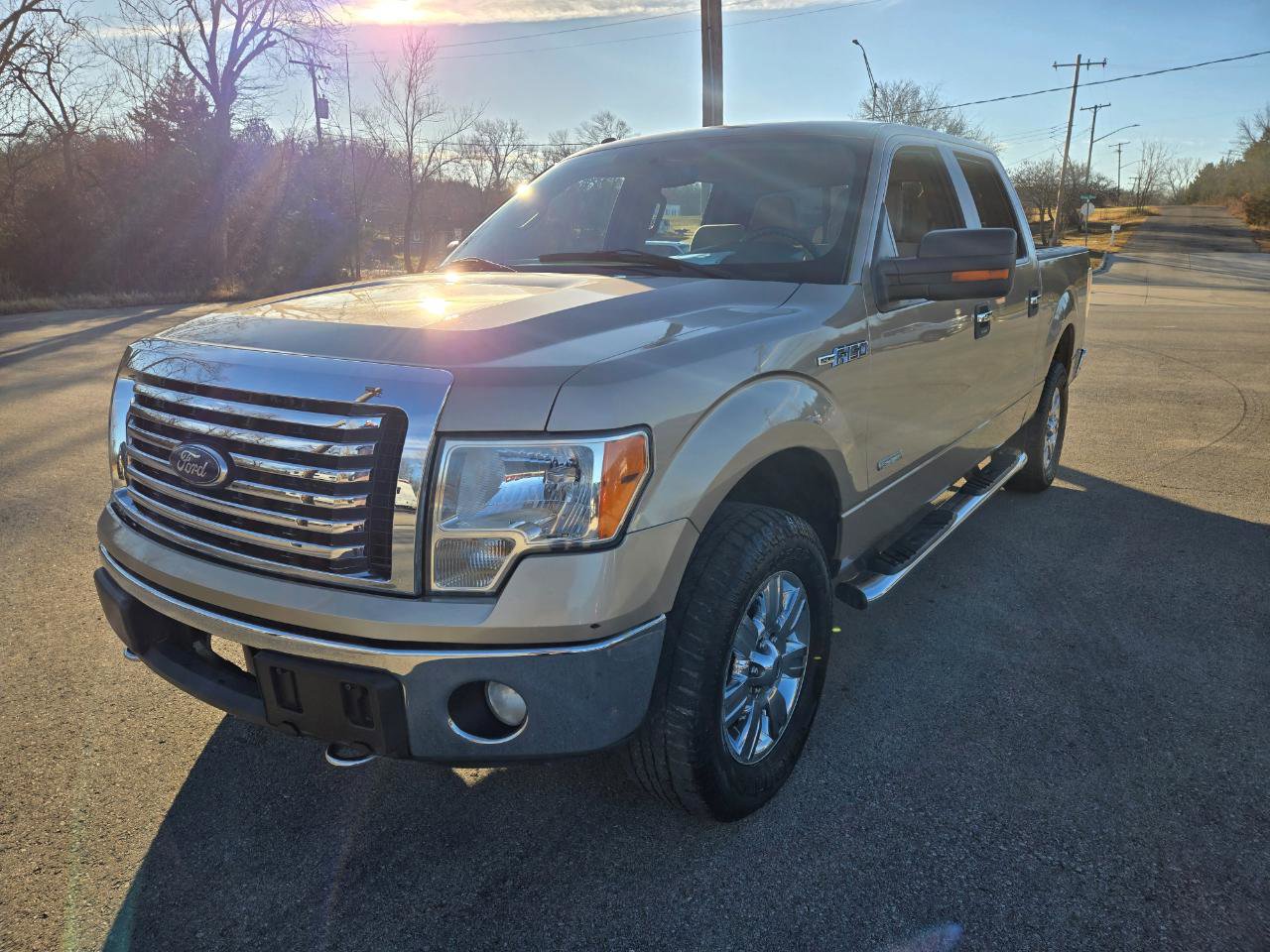Used 2012 Ford F150 XLT w/ XLT Chrome Pkg image 1