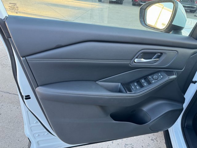 New 2026 Nissan Rogue SV image 4