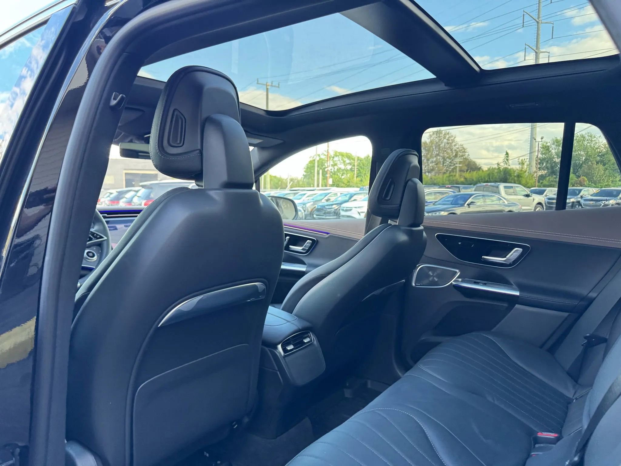 Used 2024 Mercedes-Benz EQE 350+ 4MATIC SUV image 17