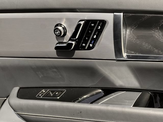 New 2027 Cadillac Vistiq Luxury w/ LPO, Premium Carpet Package AWD/4WD image 22