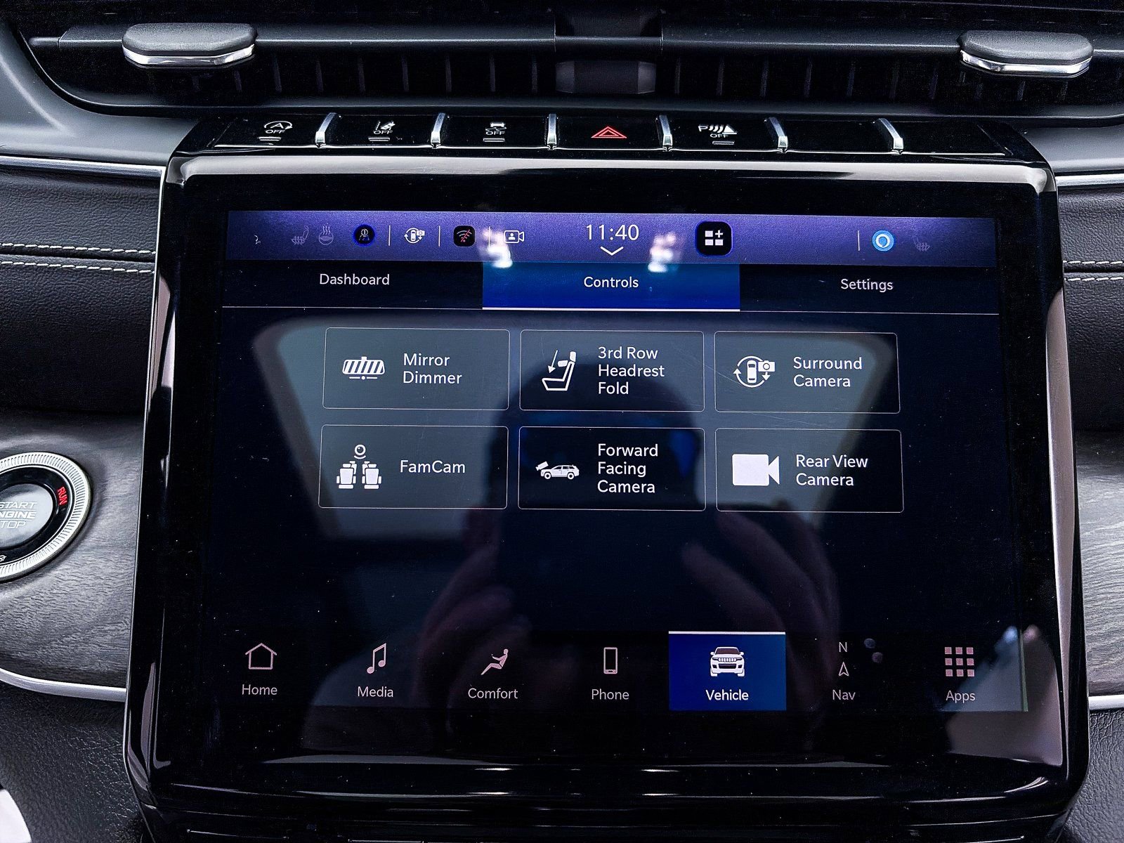 Used 2024 Jeep Grand Cherokee L Limited w/ Luxury Tech Group II image 20