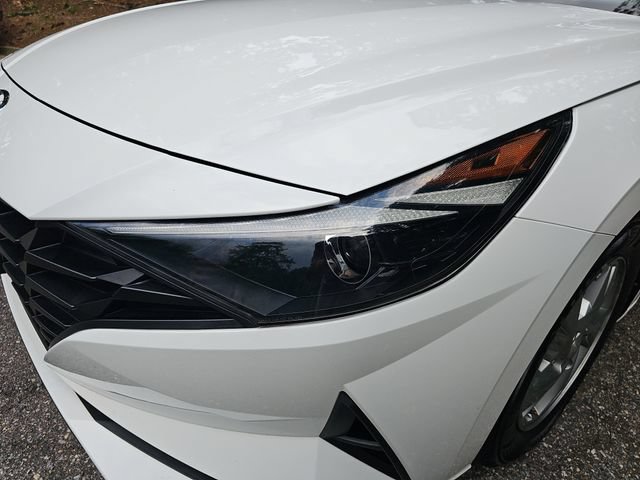 Used 2023 Hyundai Elantra SE FWD image 27