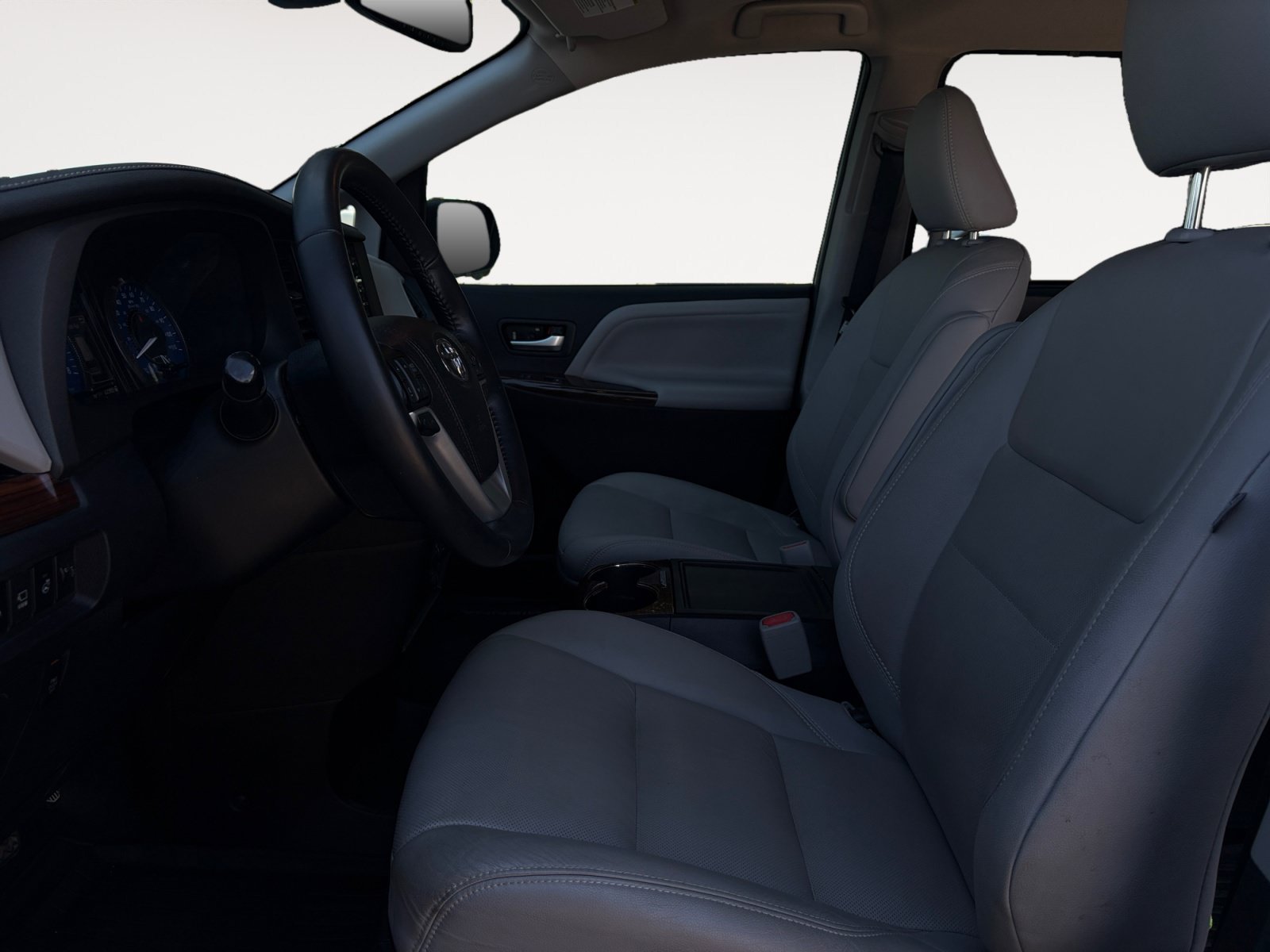 Used 2019 Toyota Sienna Limited Premium FWD image 23