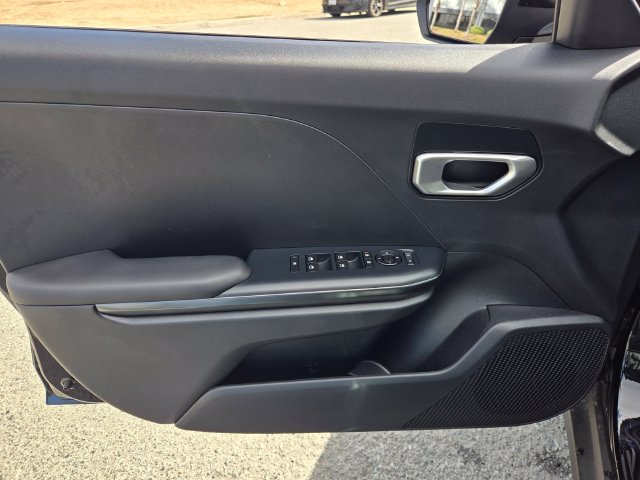 New 2027 Kia K4 FWD image 16