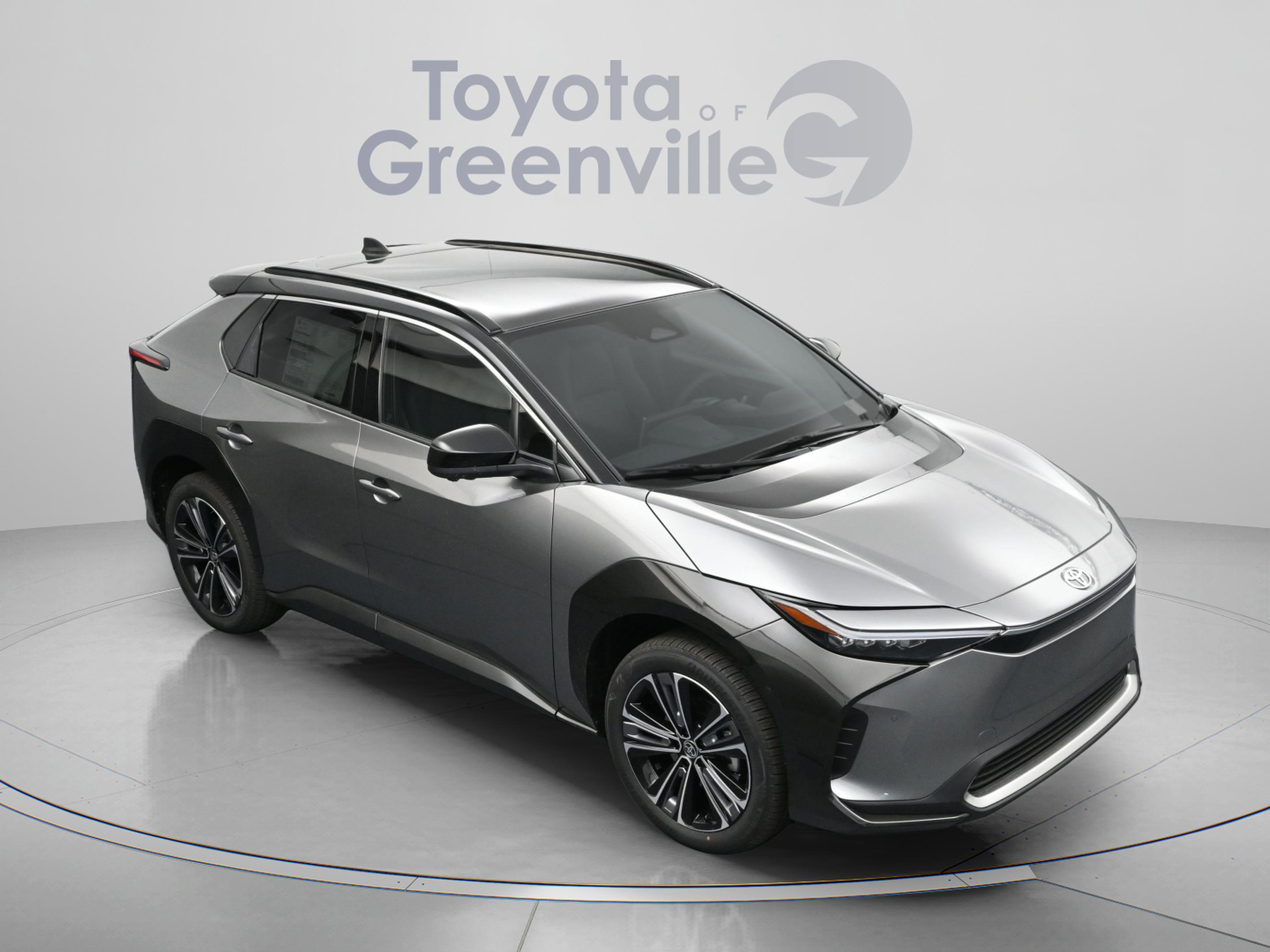 Used 2024 Toyota bZ4X AWD w/ Weather Package image 20