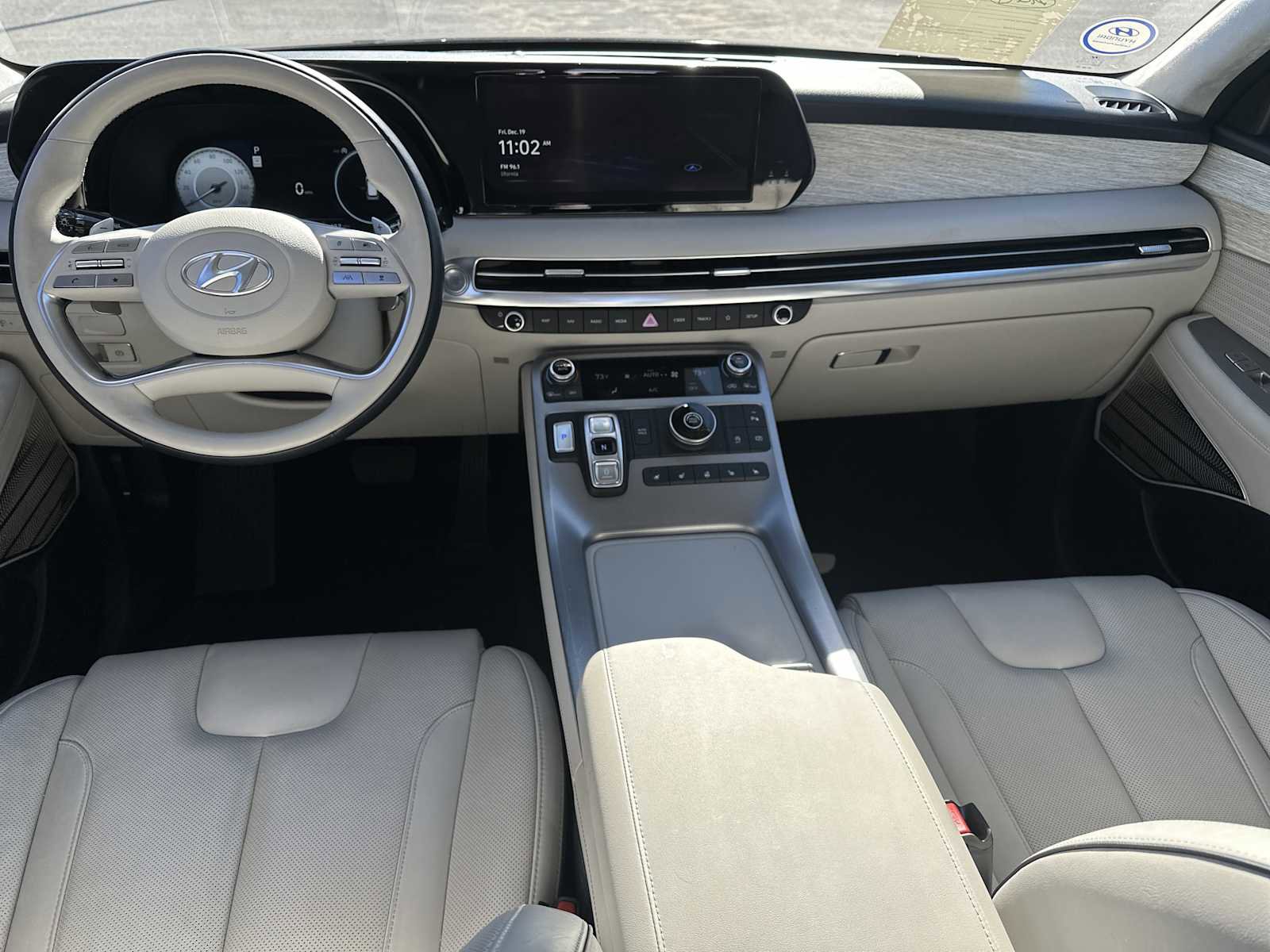 Used 2023 Hyundai Palisade Calligraphy image 10