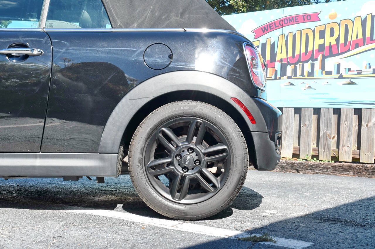 Used 2015 MINI Cooper S FWD image 9