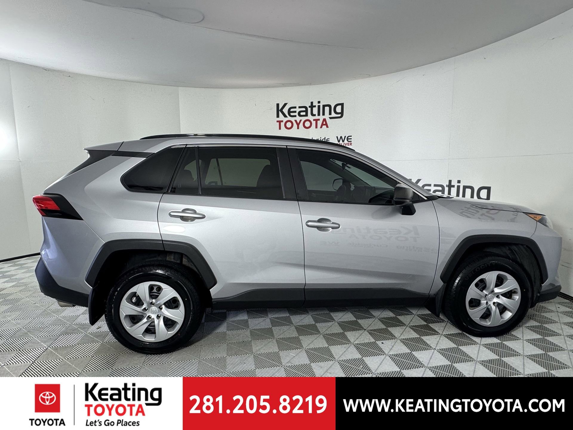 Certified 2021 Toyota RAV4 LE image 4