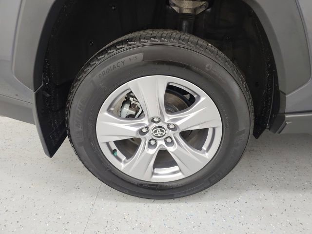 Used 2023 Toyota RAV4 XLE w/ Convenience Package AWD/4WD image 8