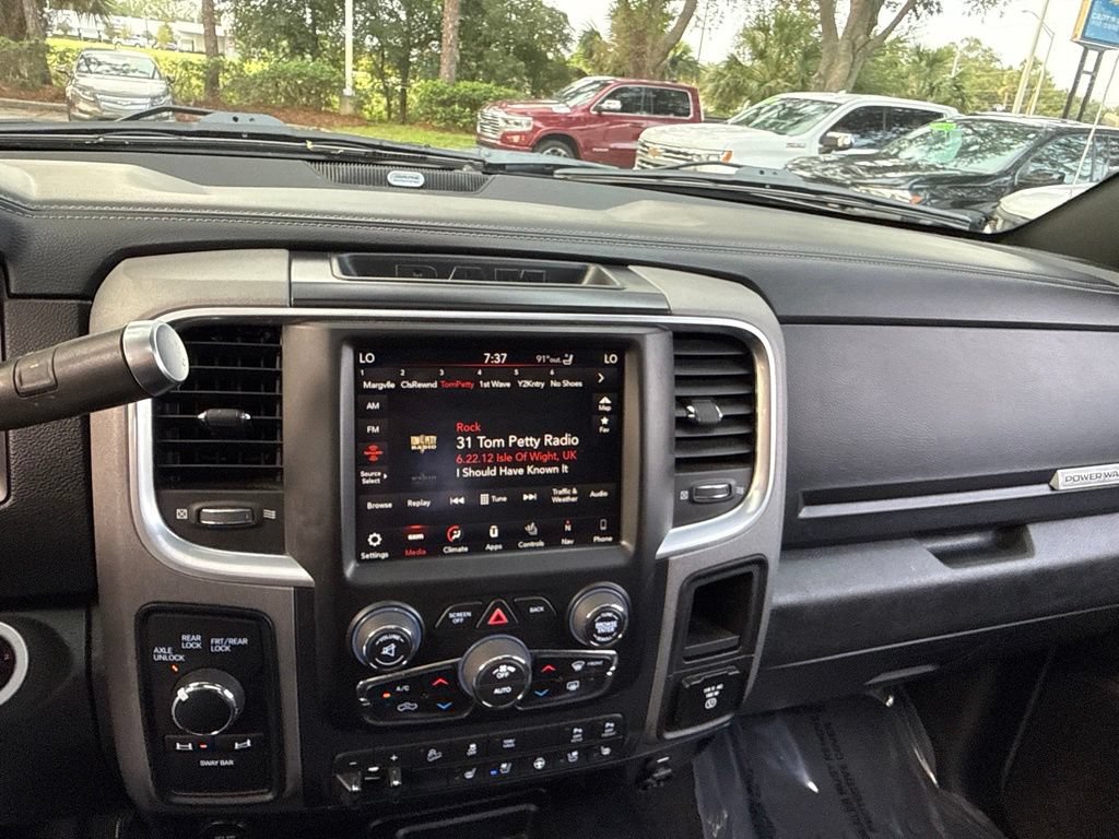 Used 2018 RAM 2500 Power Wagon w/ Leather & Luxury Group AWD/4WD image 47