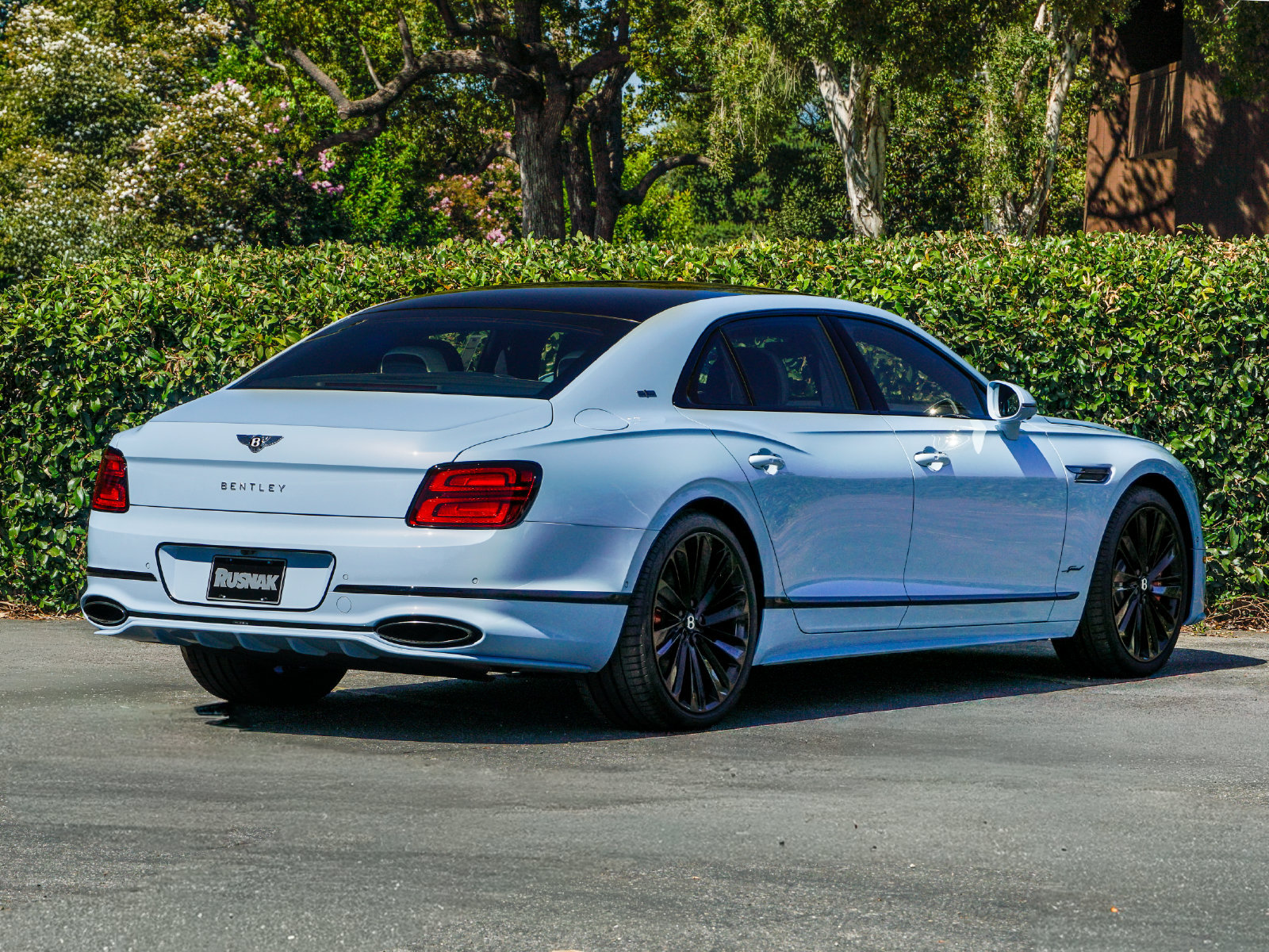 New 2025 Bentley Flying Spur Plug-In Hybrid AWD/4WD image 7