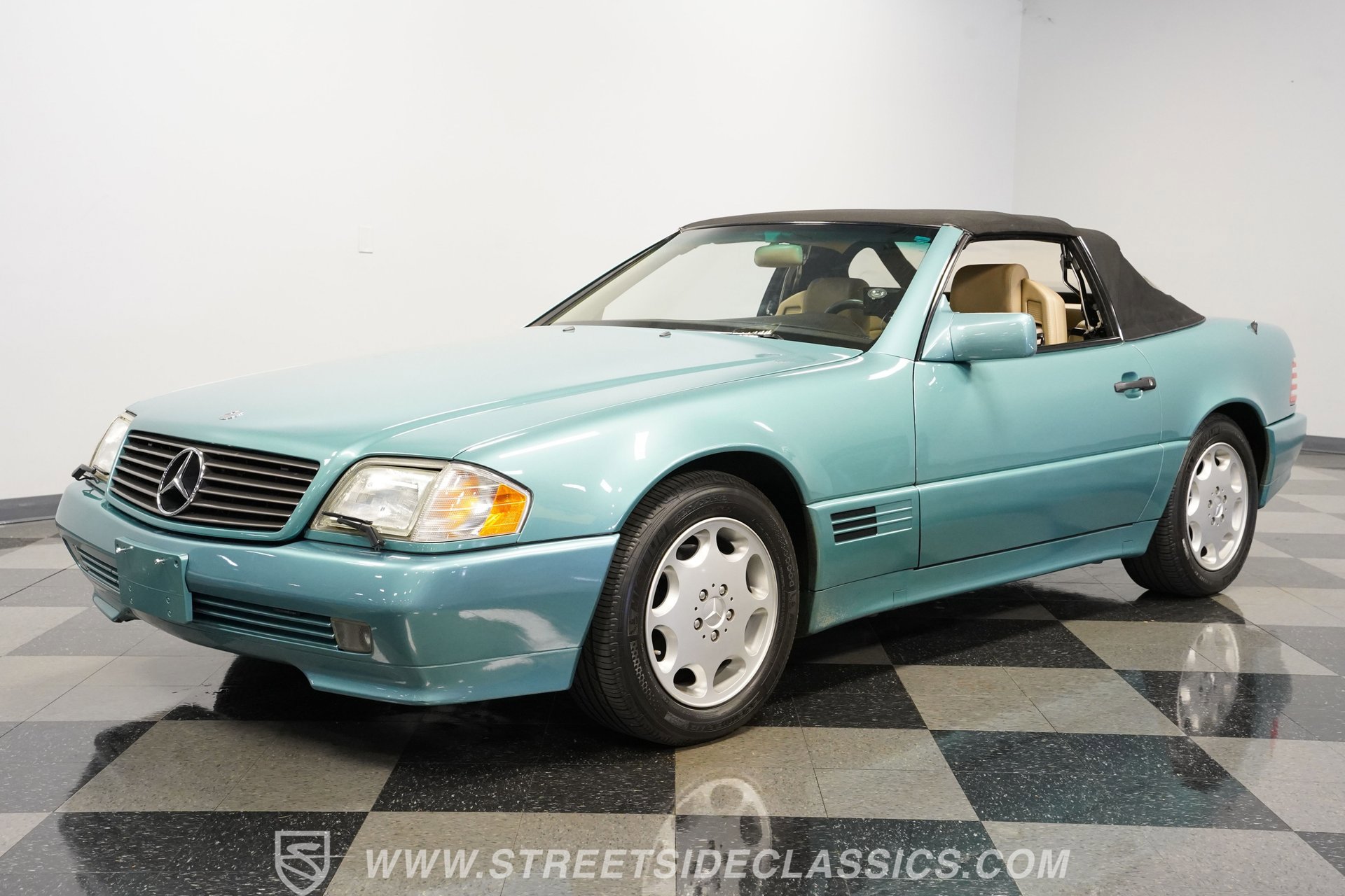 Used 1995 Mercedes-Benz SL 320 image 6