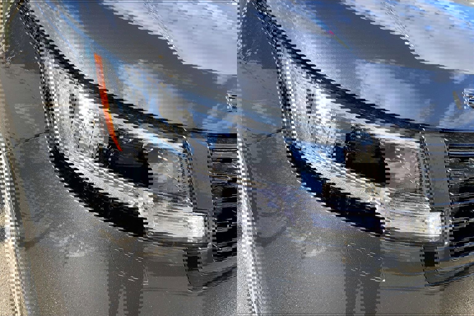 New 2026 Land Rover Range Rover Long Wheelbase SE image 13