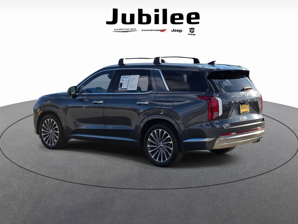 Used 2024 Hyundai Palisade Calligraphy image 4