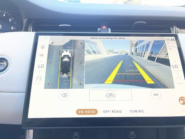 Used 2024 Land Rover Discovery Sport S image 13