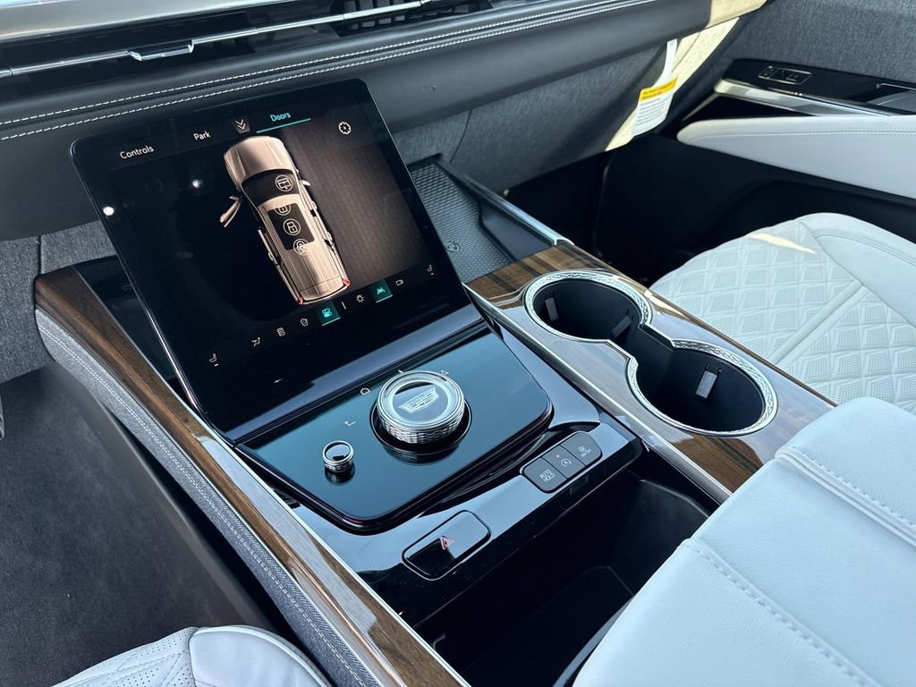 New 2026 Cadillac Escalade ESV Platinum Sport w/ LPO, ONYX Package image 26