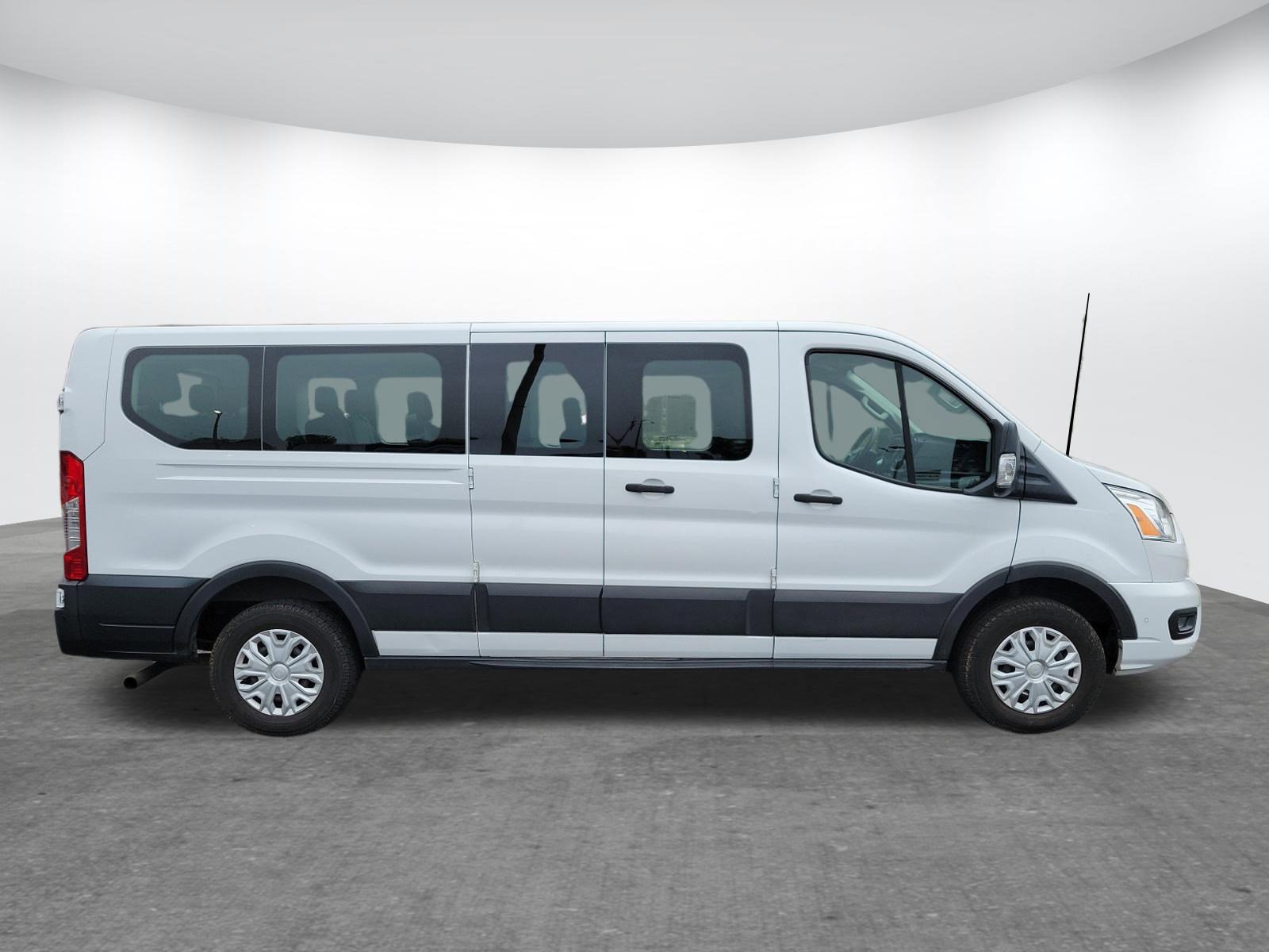 Used 2021 Ford Transit 350 XLT RWD image 19