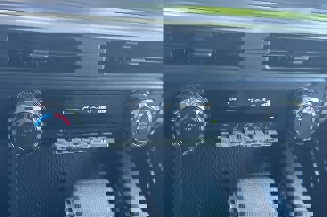 Used 2025 Toyota Tacoma SR5 image 23