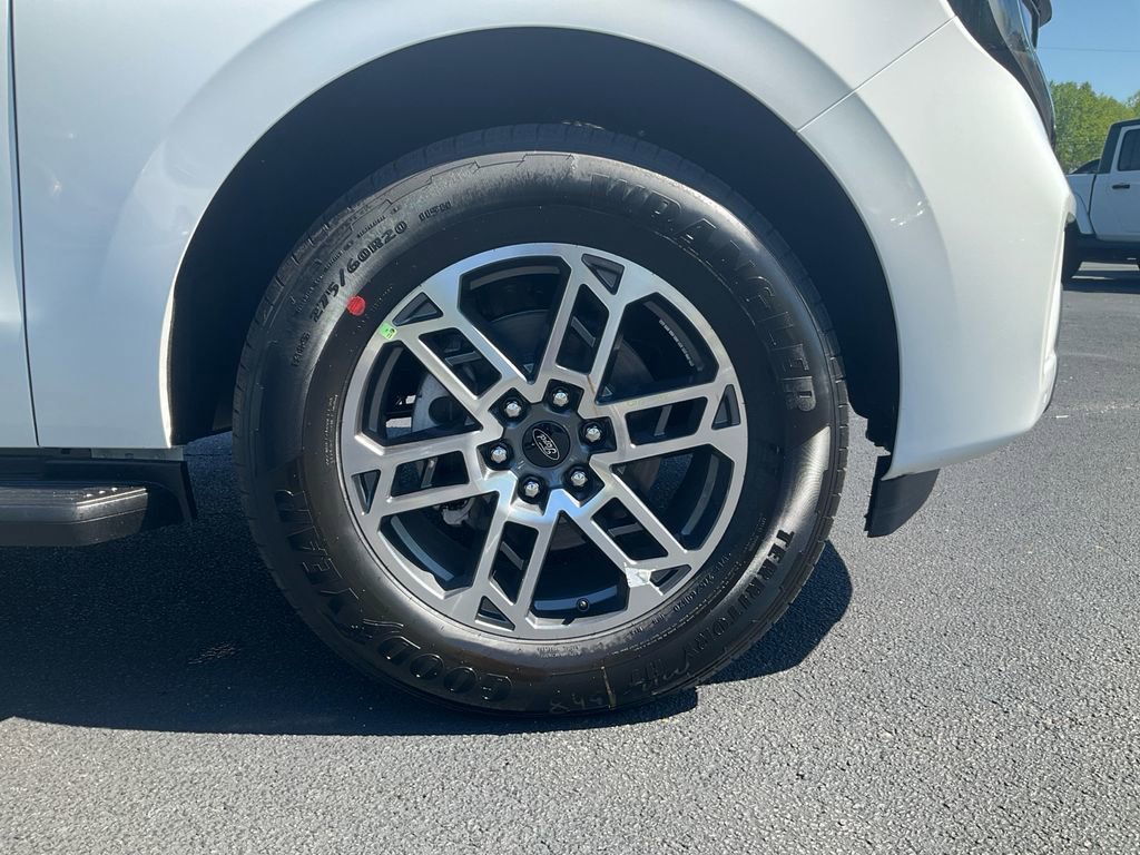 New 2026 Ford Expedition Max Active image 10