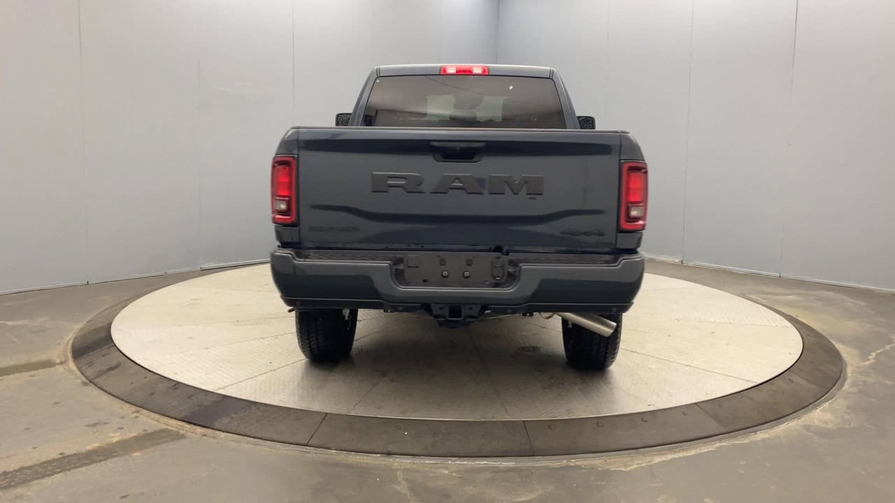 New 2026 RAM 2500 Big Horn AWD/4WD image 4