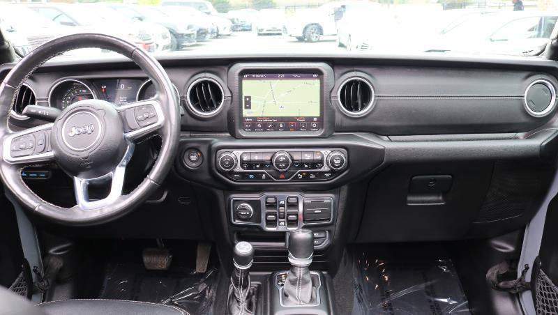 Used 2023 Jeep Wrangler Unlimited Sahara w/ Cold Weather Group AWD/4WD image 23