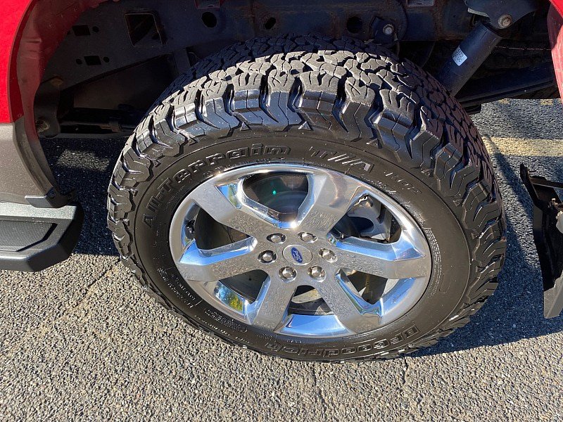 Used 2021 Ford F150 Lariat w/ Equipment Group 502A High AWD/4WD image 15