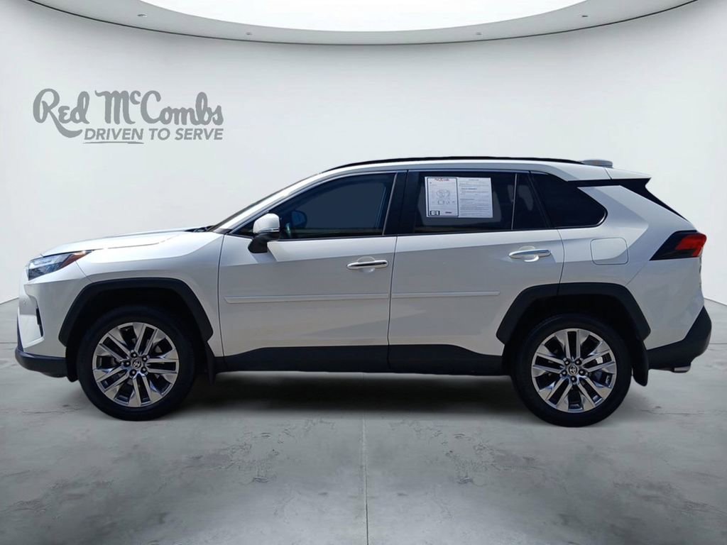 Used 2022 Toyota RAV4 Limited FWD image 2