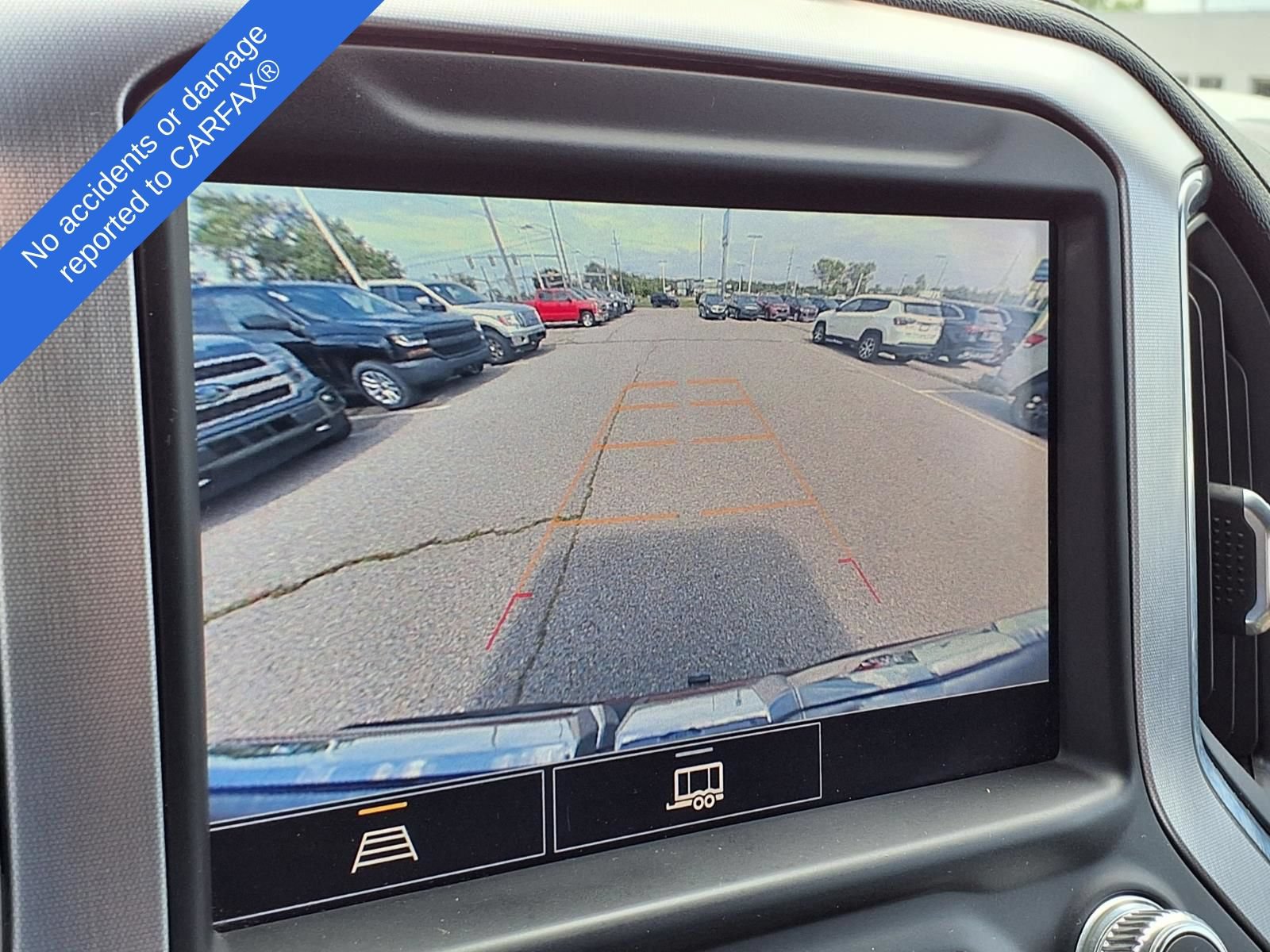 Used 2021 GMC Sierra 1500 Elevation w/ Preferred Package AWD/4WD image 24