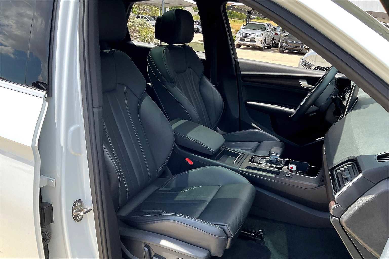 Used 2021 Audi Q5 2.0T Premium w/ Convenience Package image 9