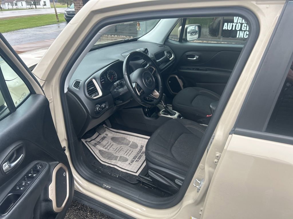 Used 2016 Jeep Renegade 75th Anniversary AWD/4WD image 14