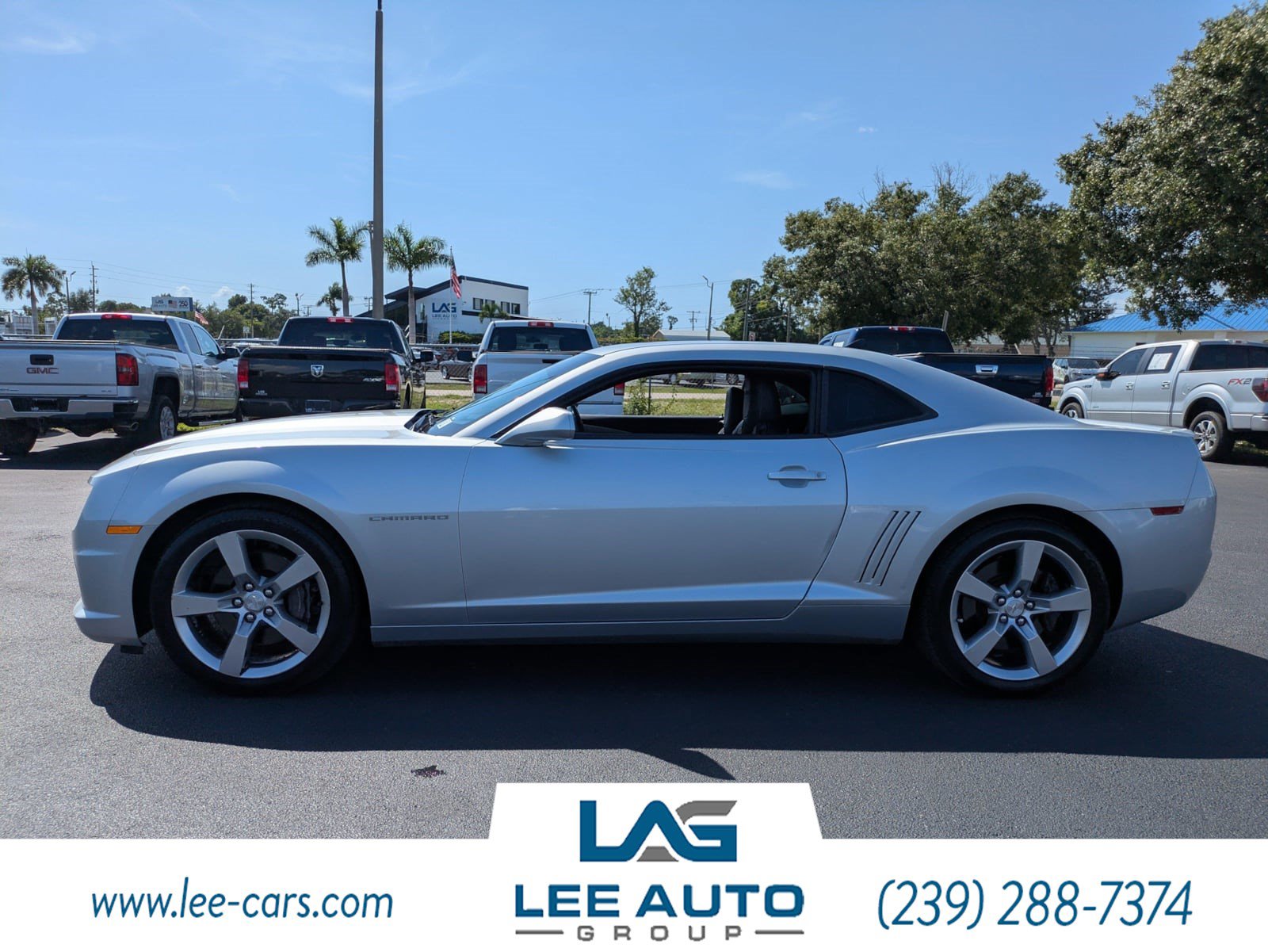 Used 2011 Chevrolet Camaro SS RWD image 6