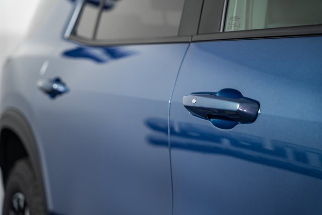 New 2026 Chevrolet Traverse Z71 w/ Enhanced Driving Package image 17