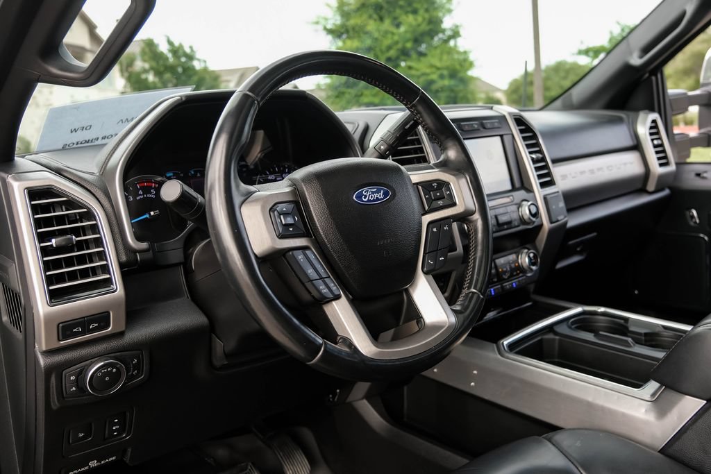 Used 2019 Ford F250 Platinum w/ Platinum Ultimate Package AWD/4WD image 11