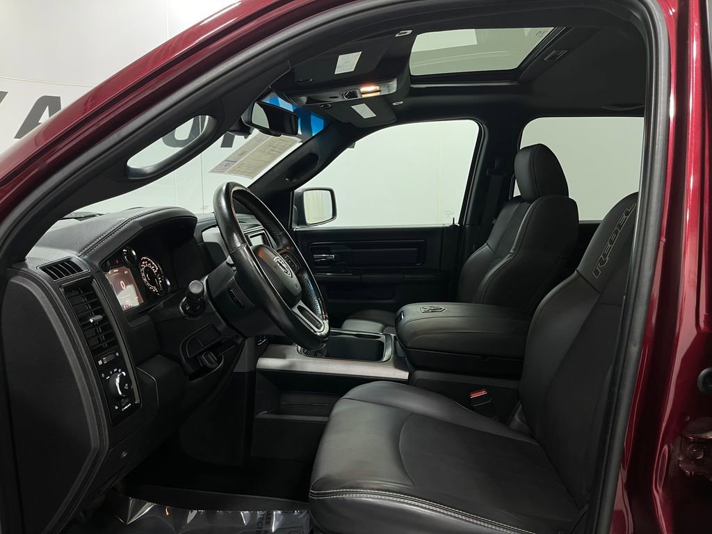Used 2018 RAM 1500 Rebel w/ Luxury Group image 13