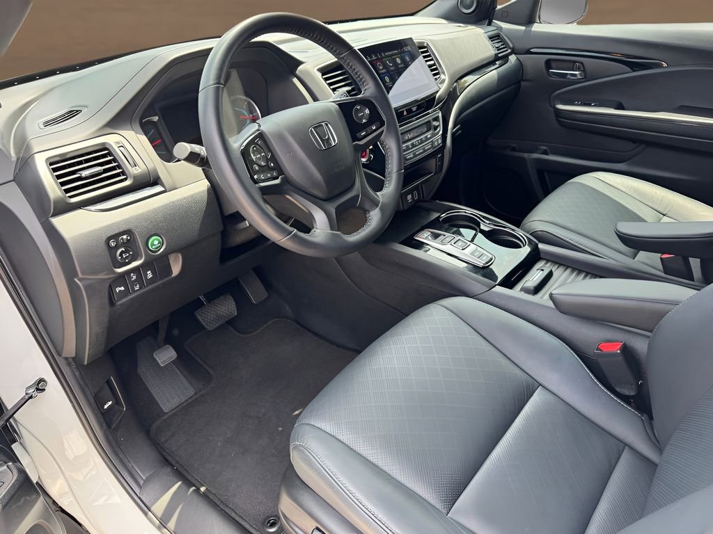 Used 2021 Honda Passport Touring image 11