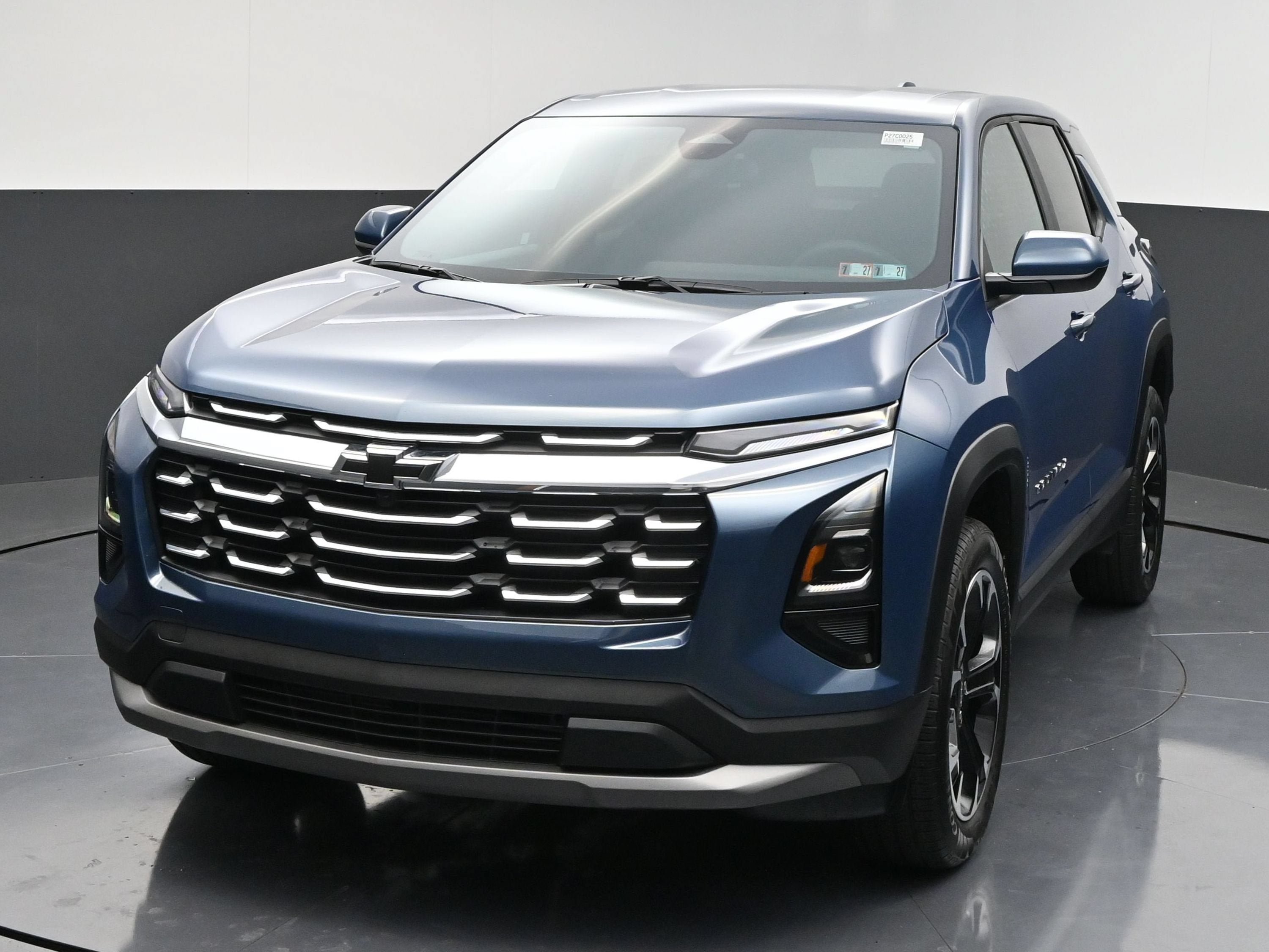 New 2027 Chevrolet Equinox LT w/ Convenience Package II FWD image 4