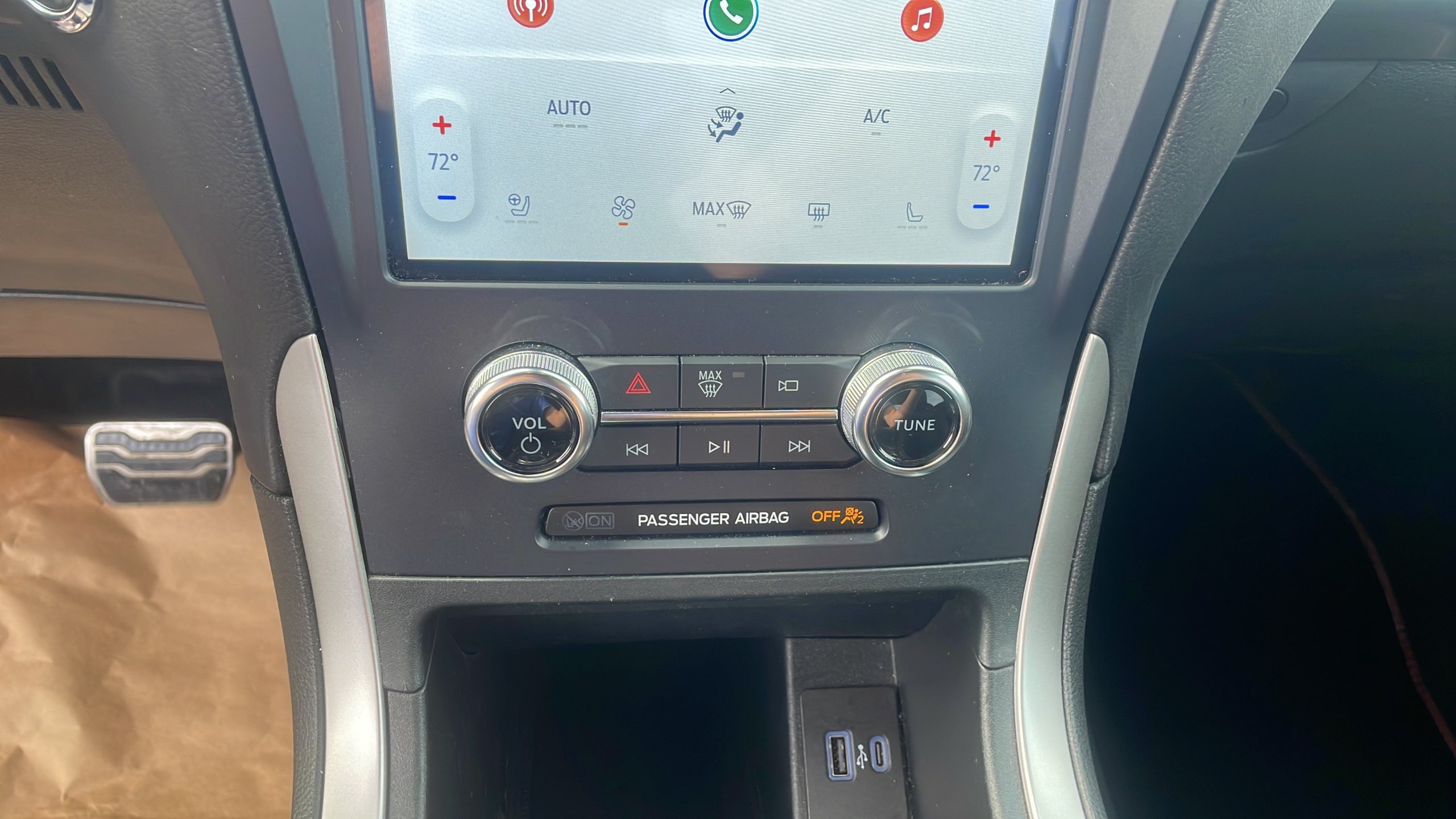 Used 2024 Ford Edge ST-Line AWD/4WD image 26