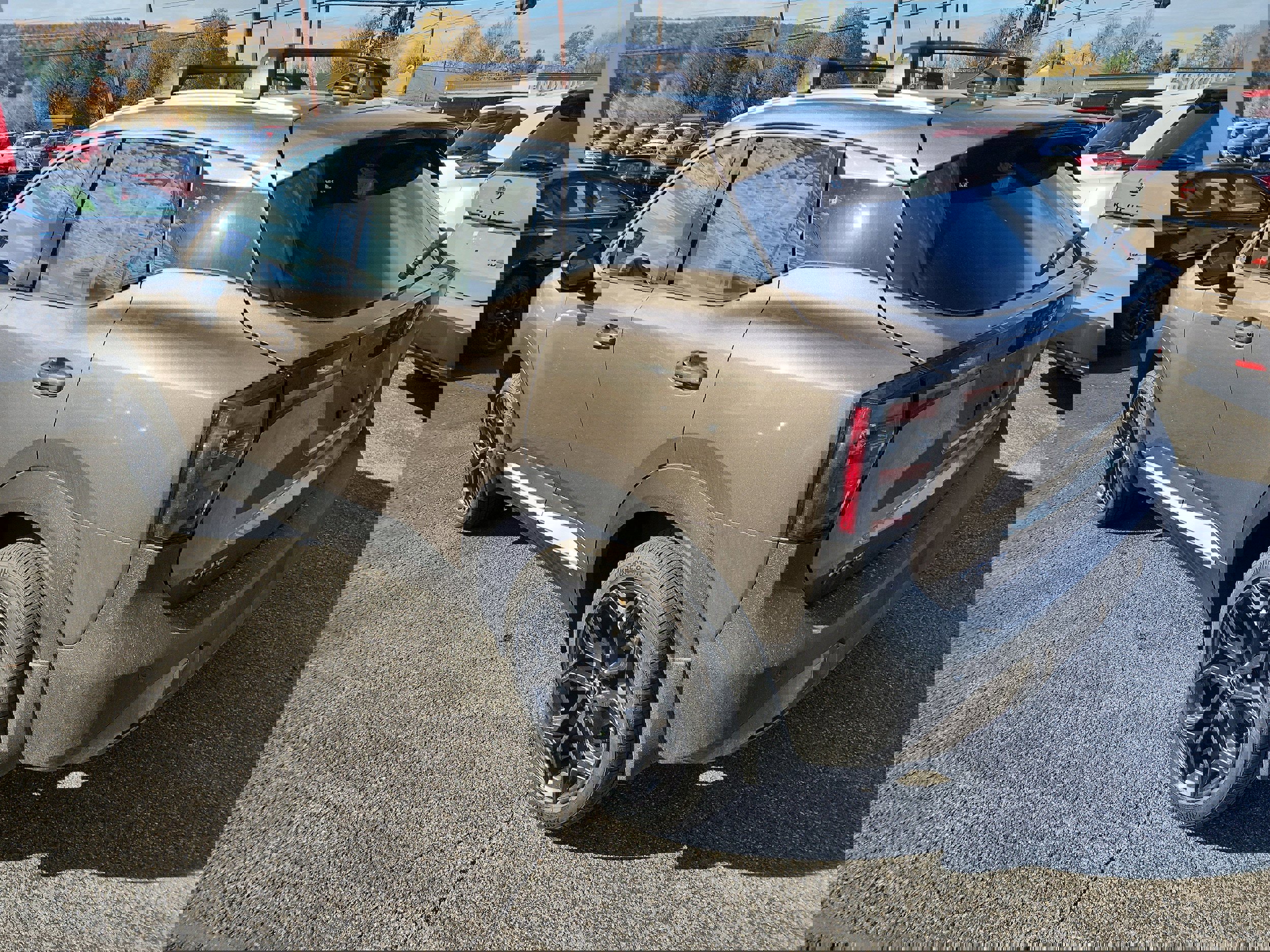 New 2026 Nissan Kicks SR w/ Cold Weather Package image 6