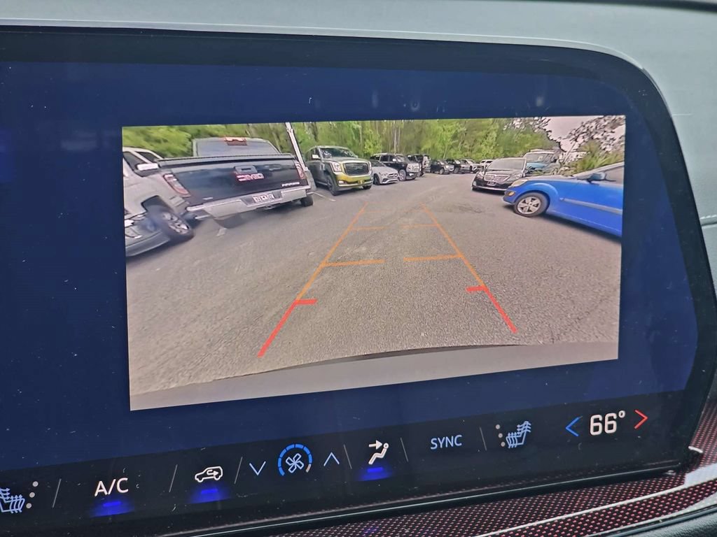 Used 2026 Chevrolet Traverse Z71 AWD/4WD image 22