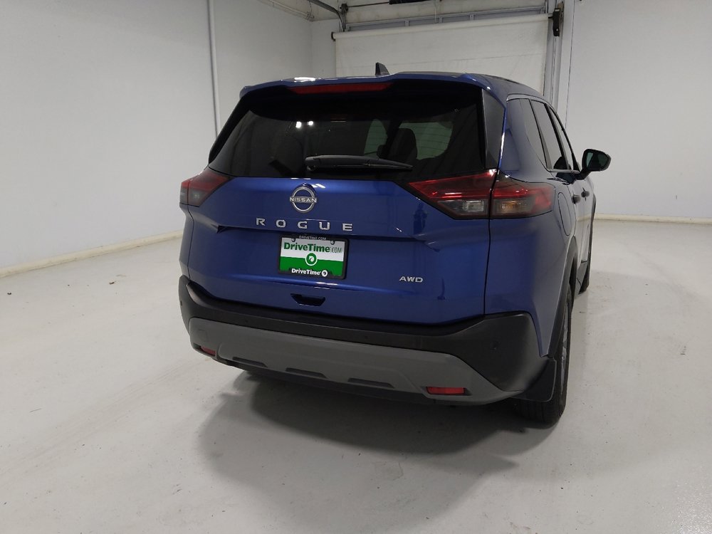 Used 2023 Nissan Rogue S image 7