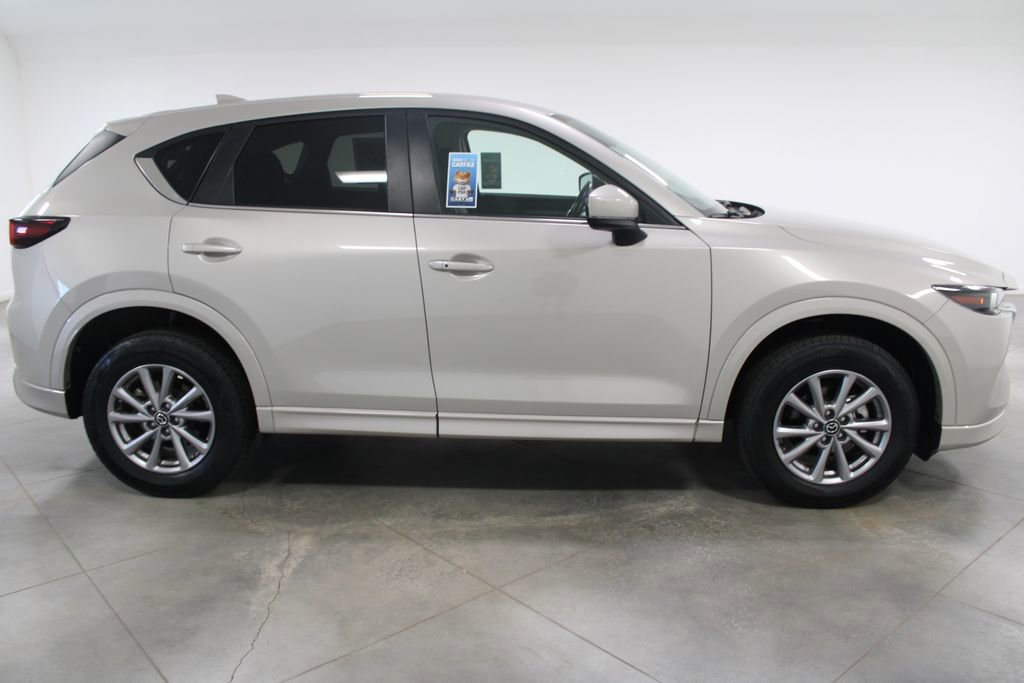 Used 2024 MAZDA CX-5 AWD 2.5 S w/ Select Package image 11
