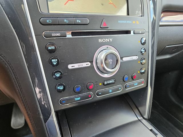 Used 2018 Ford Explorer Platinum AWD/4WD image 11