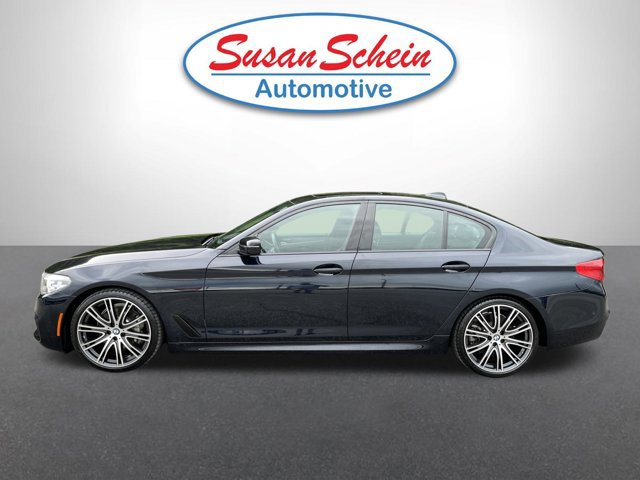 Used 2019 BMW 540i w/ M Sport Package image 2