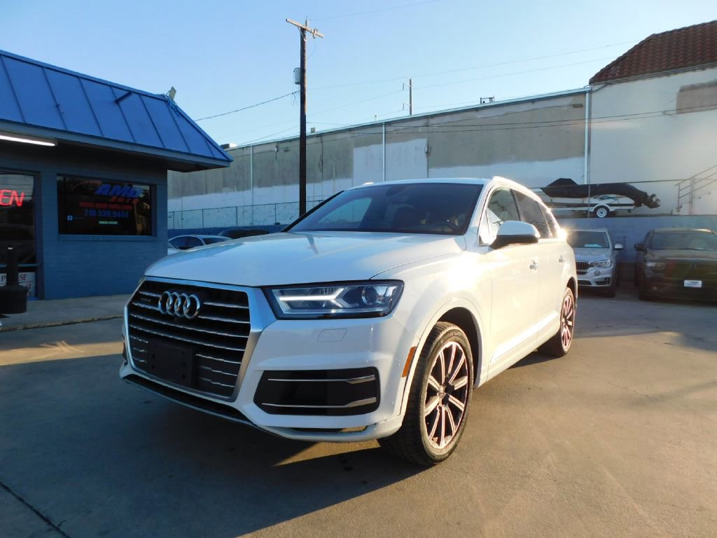 Used 2017 Audi Q7 2.0T Premium Plus w/ Premium Plus Package AWD/4WD image 3