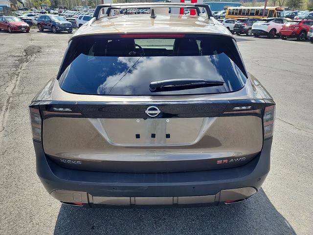 Certified 2025 Nissan Kicks SR image 7
