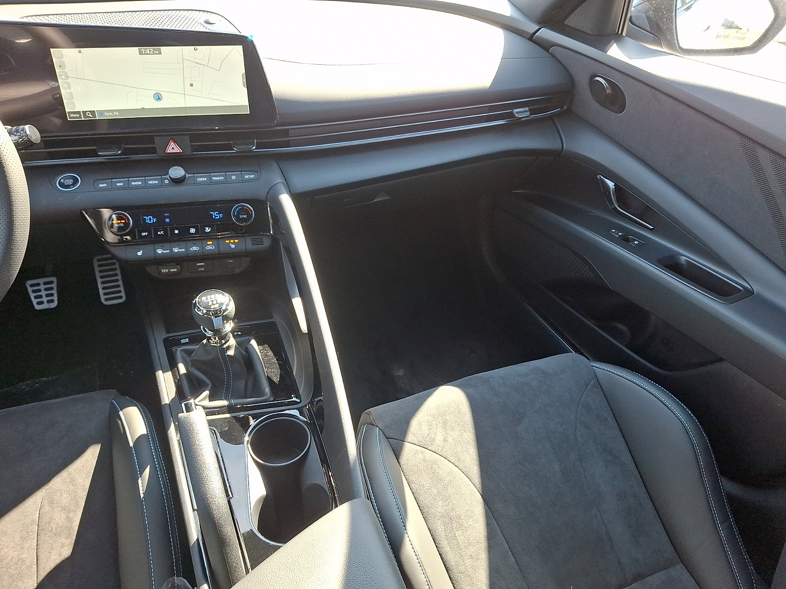 New 2026 Hyundai Elantra N FWD image 11