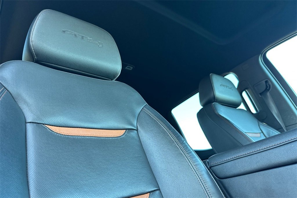 Used 2021 GMC Sierra 1500 AT4 image 19